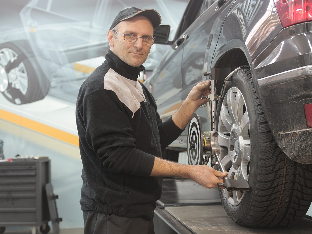 Auto Repair Tasks You Can Do On Your Own